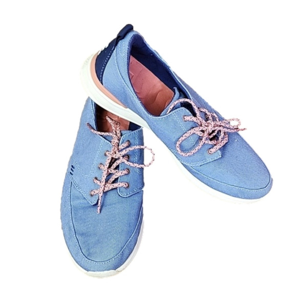 REEF deck shoes womens size 9 - Picture 1 of 8
